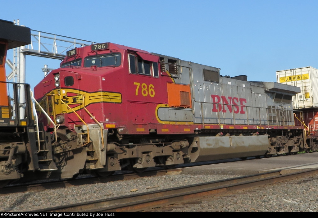 BNSF 786